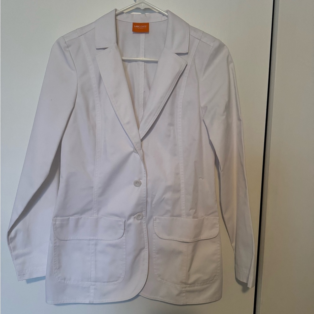 White lab coat by Barco